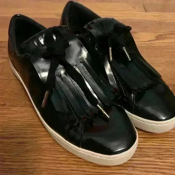 MICHAEL Michael Kors - Keaton Kiltie patent leather sneakers, size 8.5 - Picture 2 of 9
